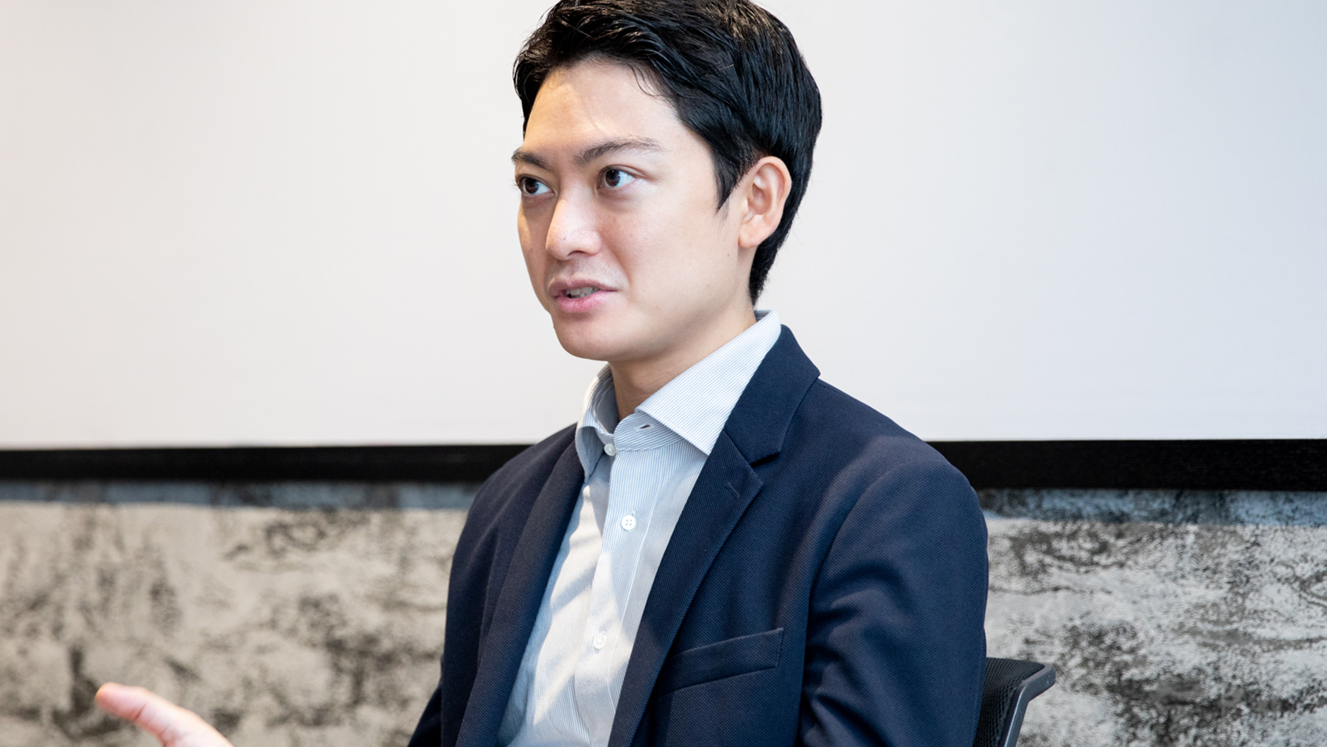 キリバ・ジャパン株式会社 代表取締役社長　小松 新太郎 様