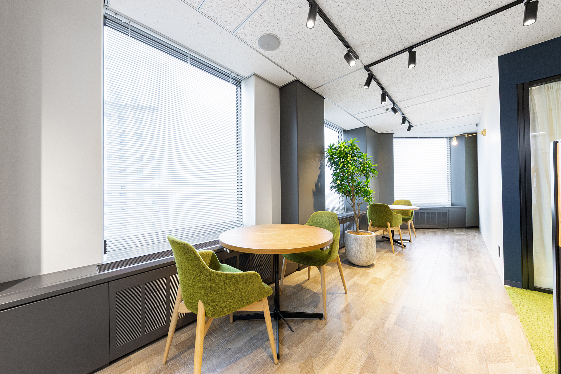 オープンスペース