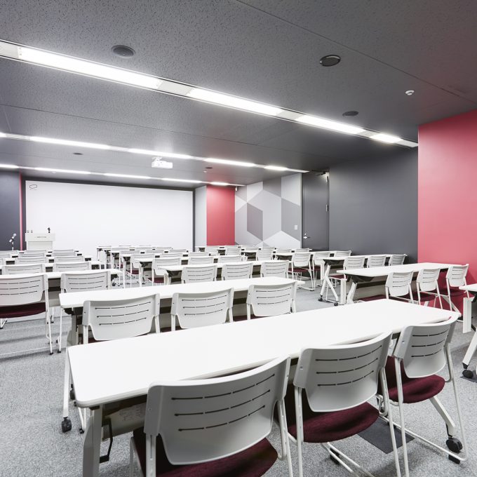 会議室(13~150名)