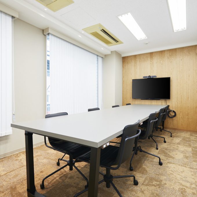 会議室(~12名)