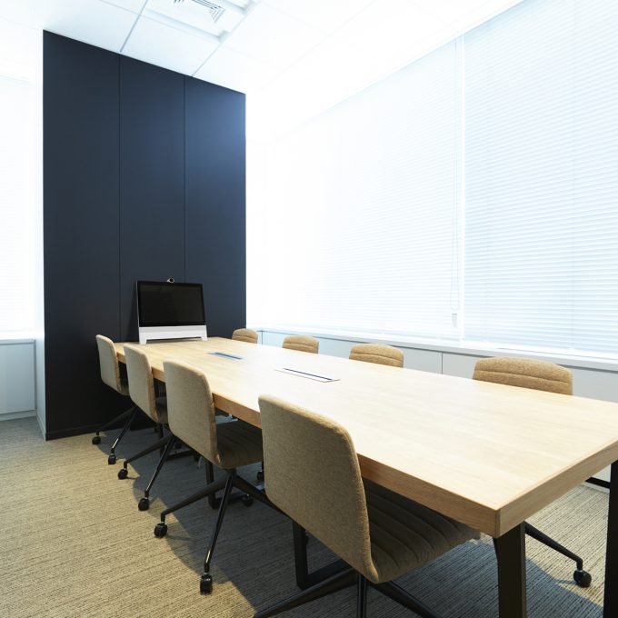 会議室(~12名)