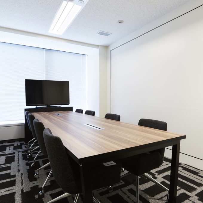 会議室(~12名)