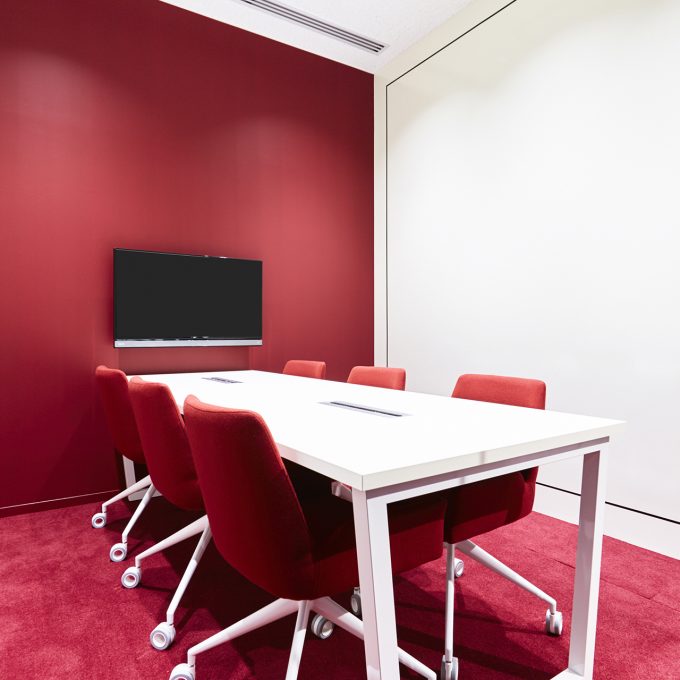 会議室(~12名)