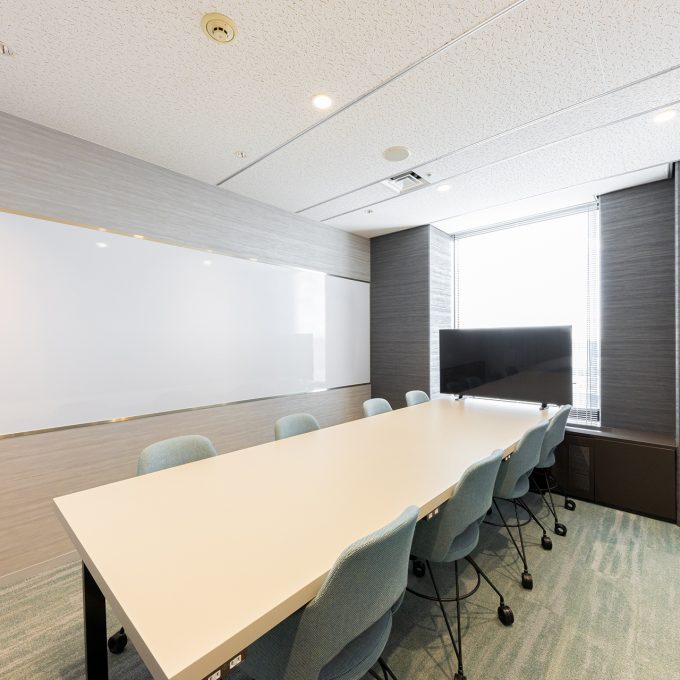 会議室(~12名)