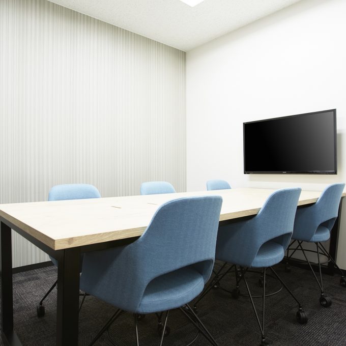 会議室(~12名)