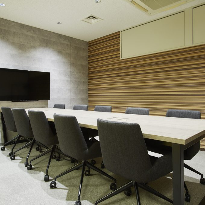会議室(~12名)