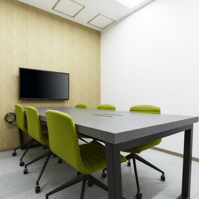 会議室(~12名)
