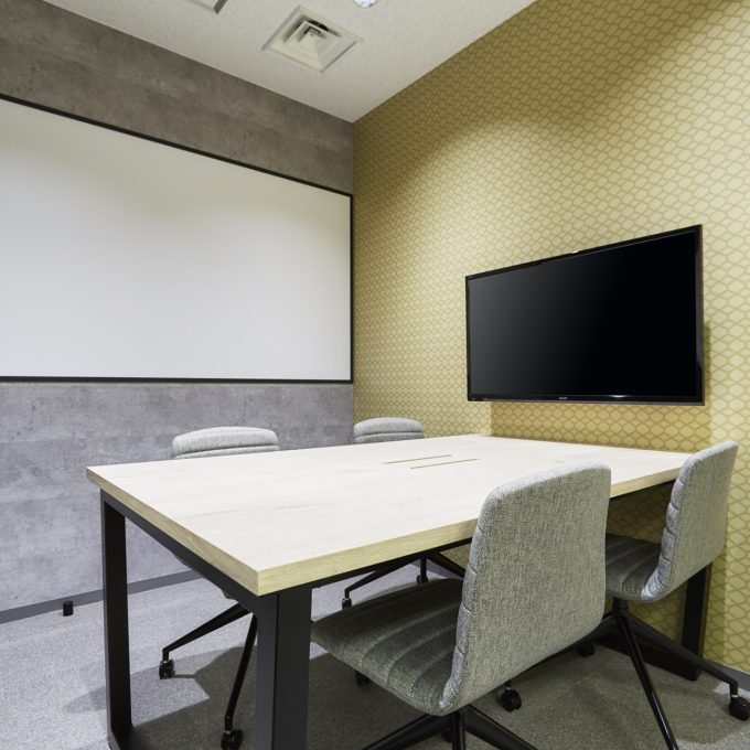 会議室(~12名)