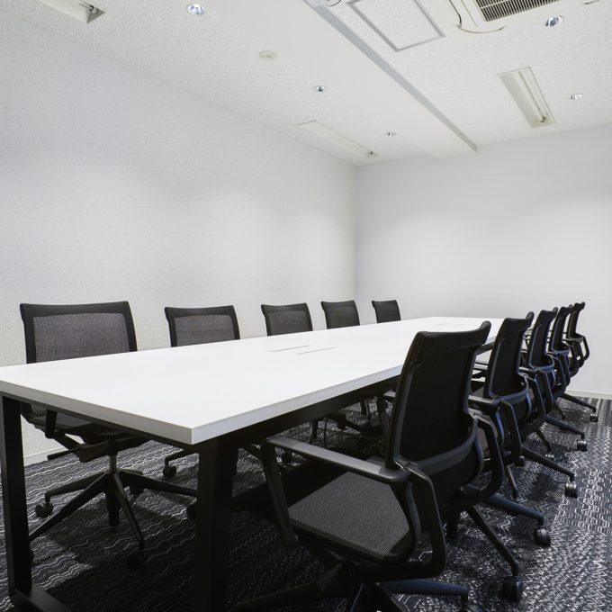 会議室(~12名)