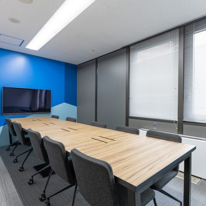 会議室(~12名)