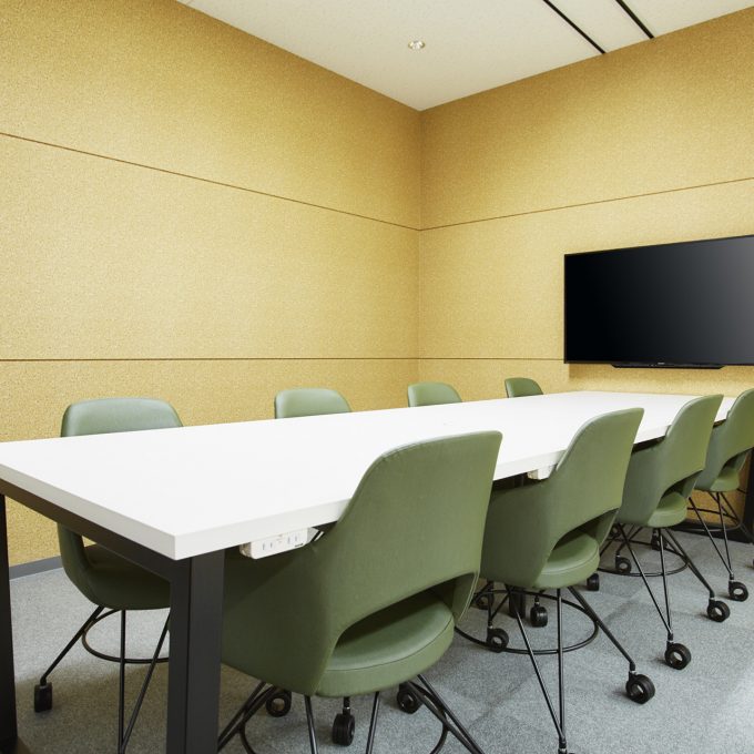 会議室(~12名)