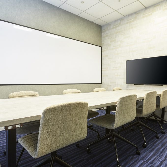 会議室(~12名)