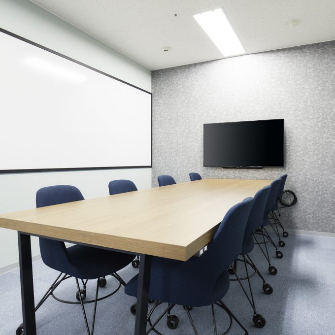 会議室(~12名)