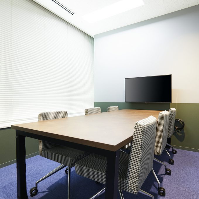 会議室(~12名)