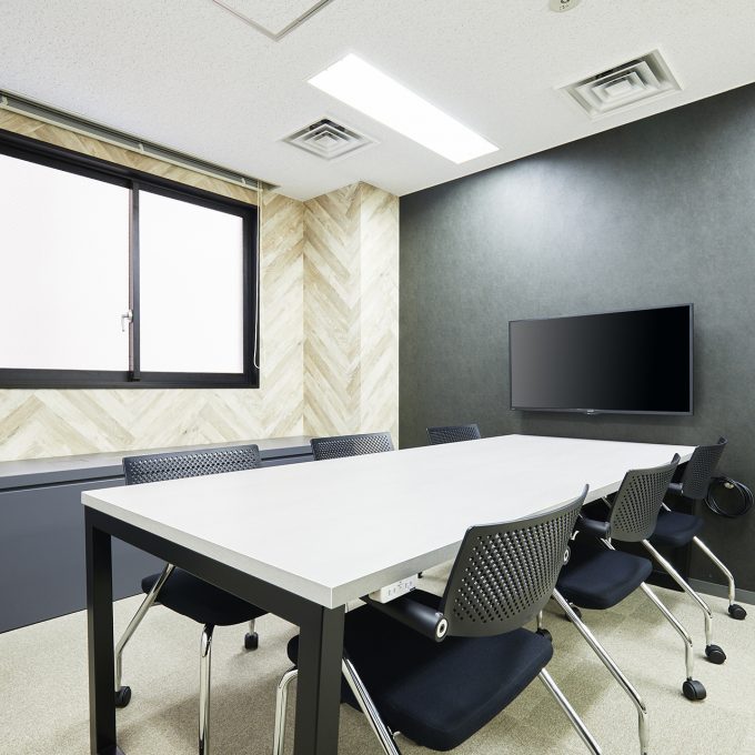 会議室(~12名)