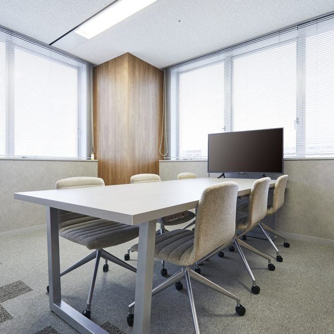 会議室(~12名)