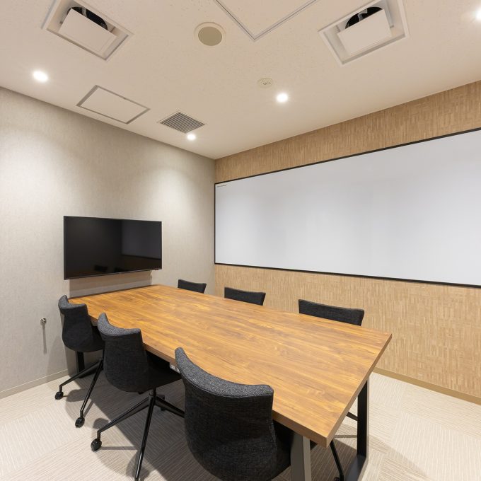 会議室(~12名)