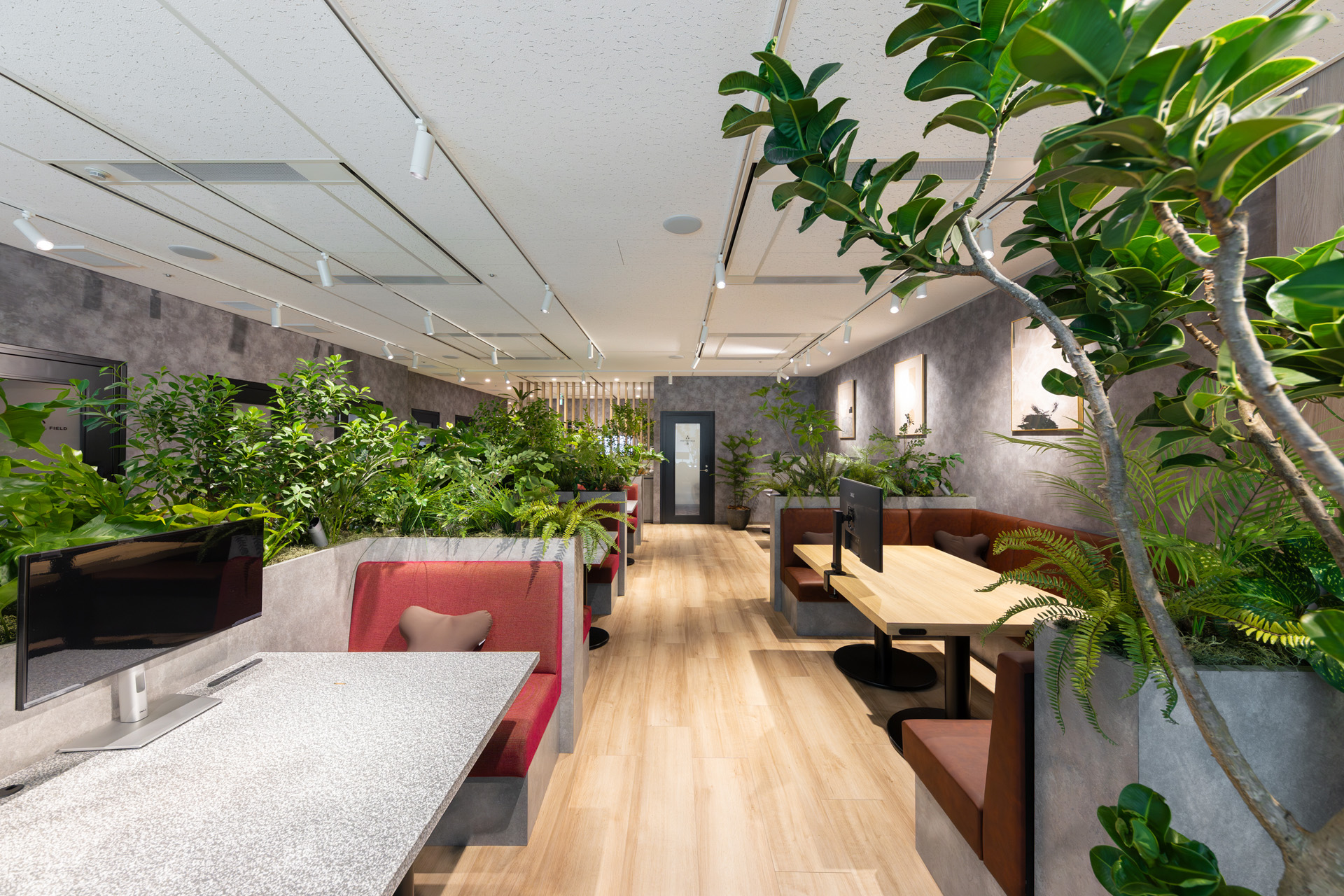 8階オープンスペース