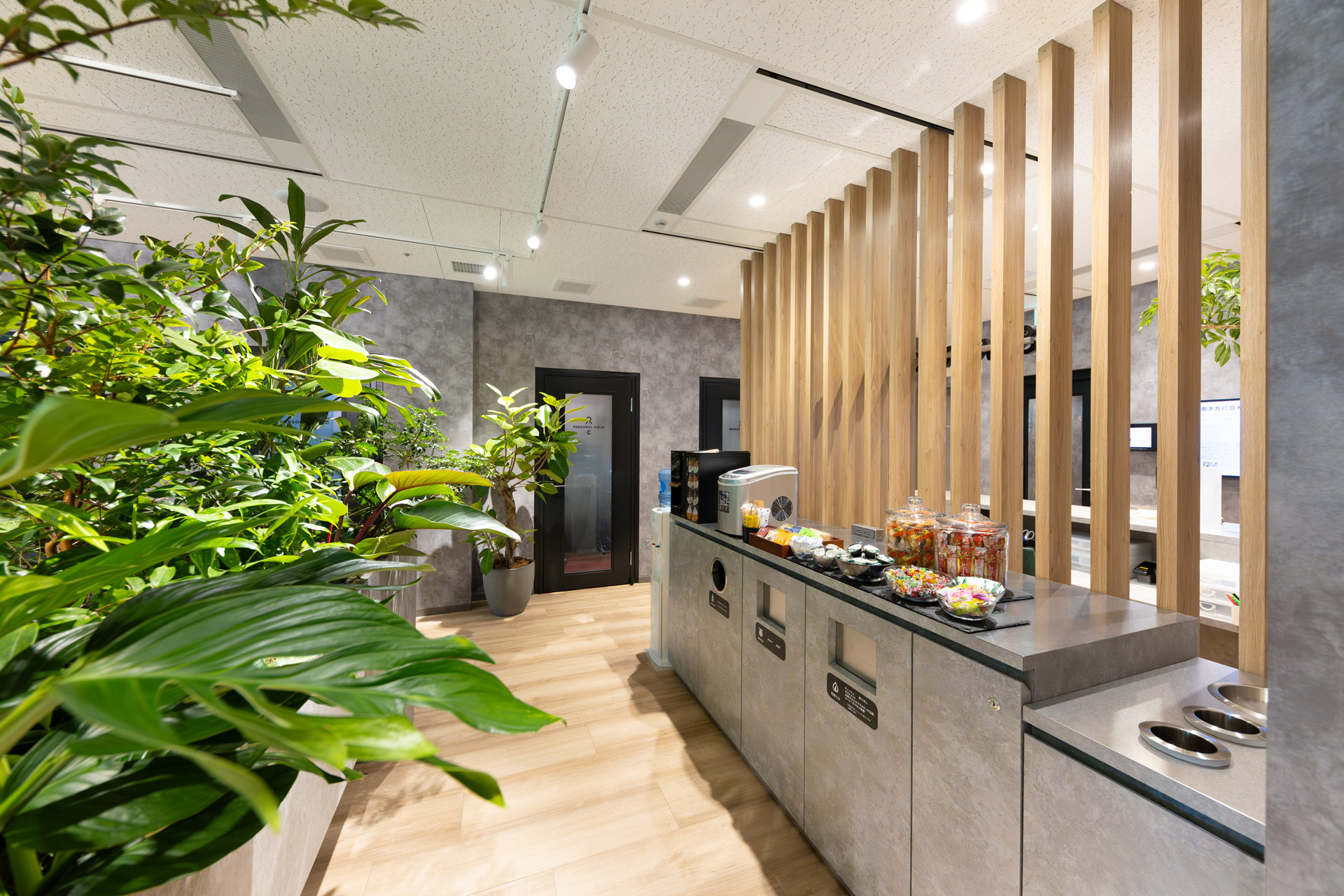 8階オープンスペース