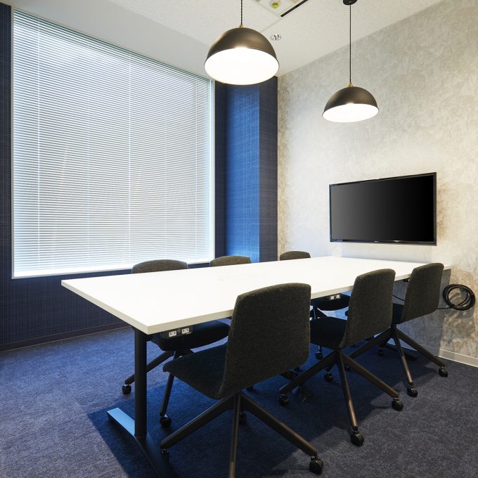 13階会議室(~12名)