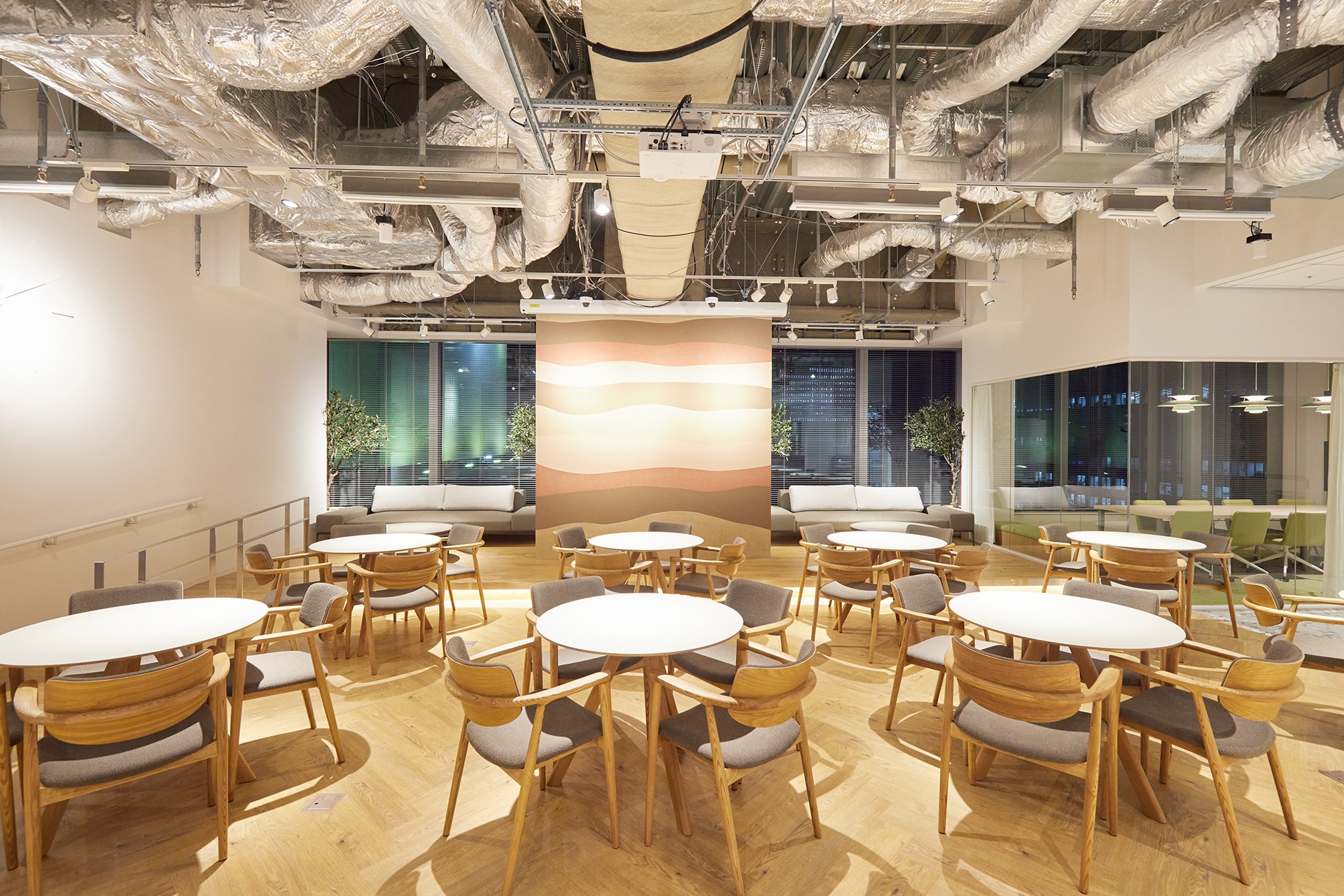 オープンスペース