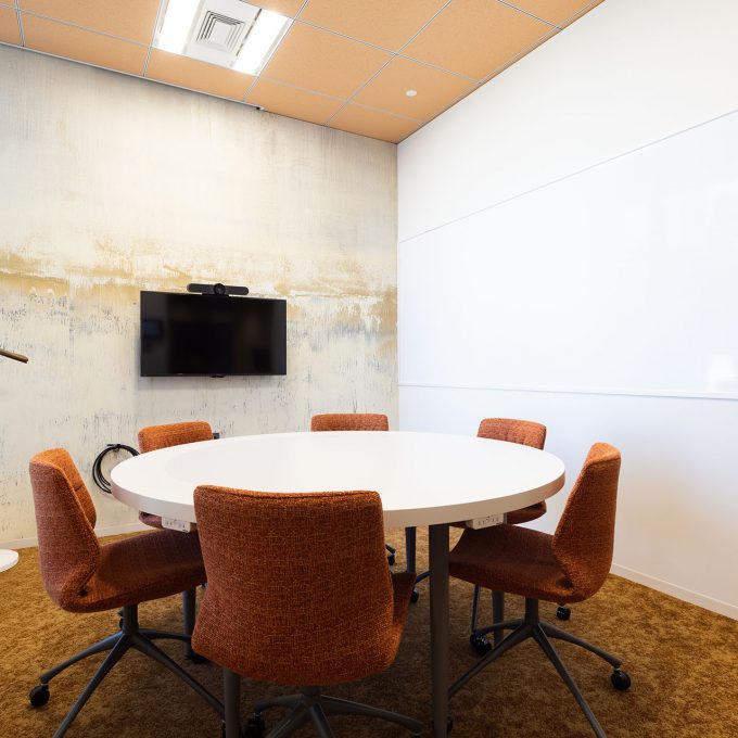 会議室(~12名)