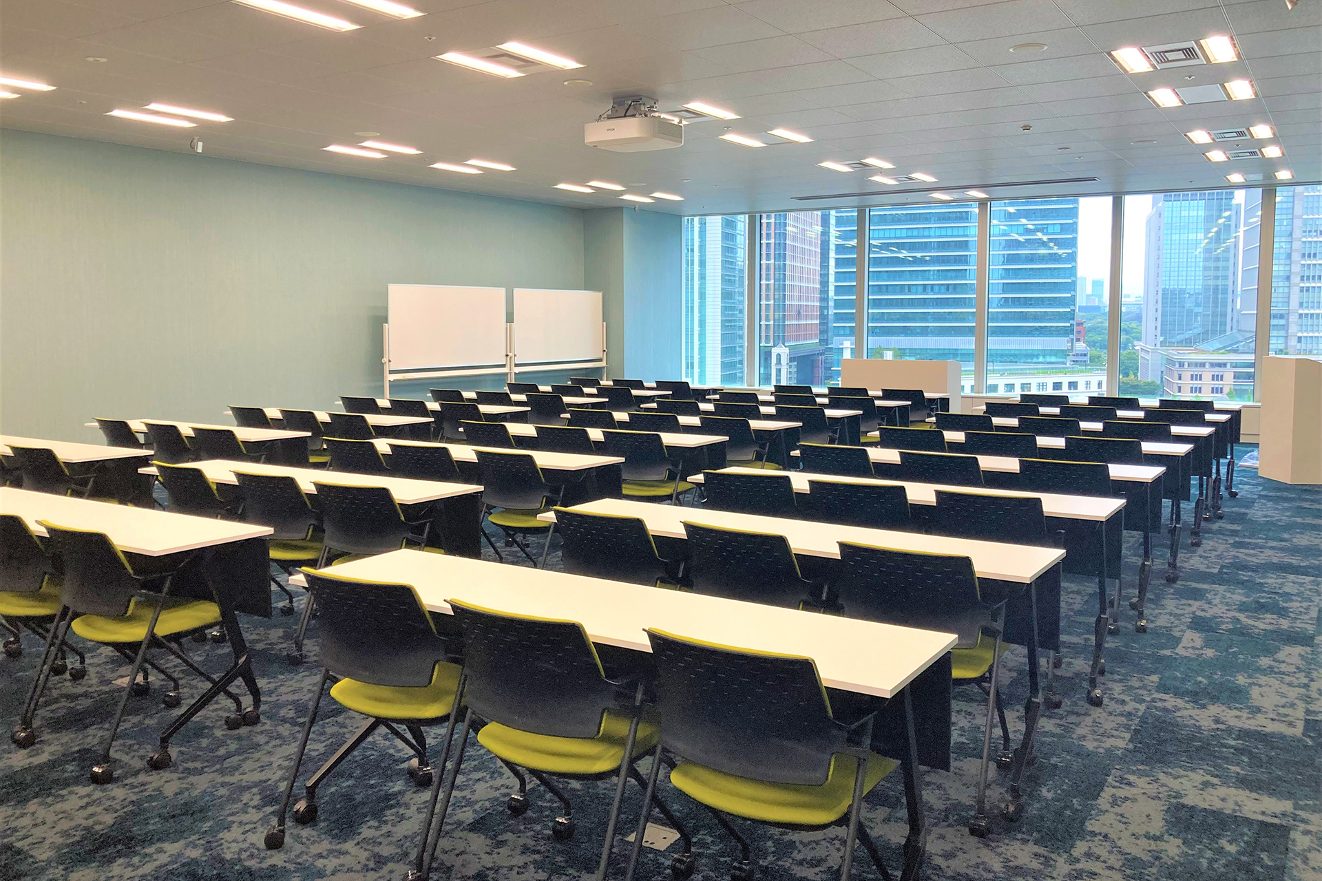 会議室(13~150名)