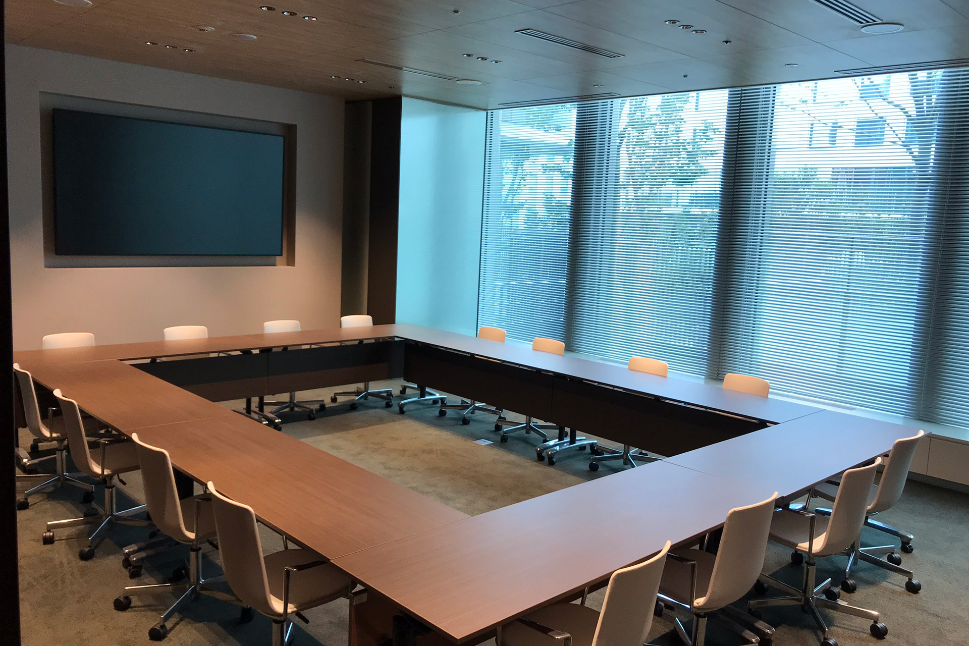 会議室(13~150名)