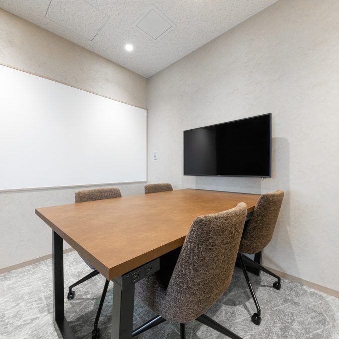会議室(~12名)