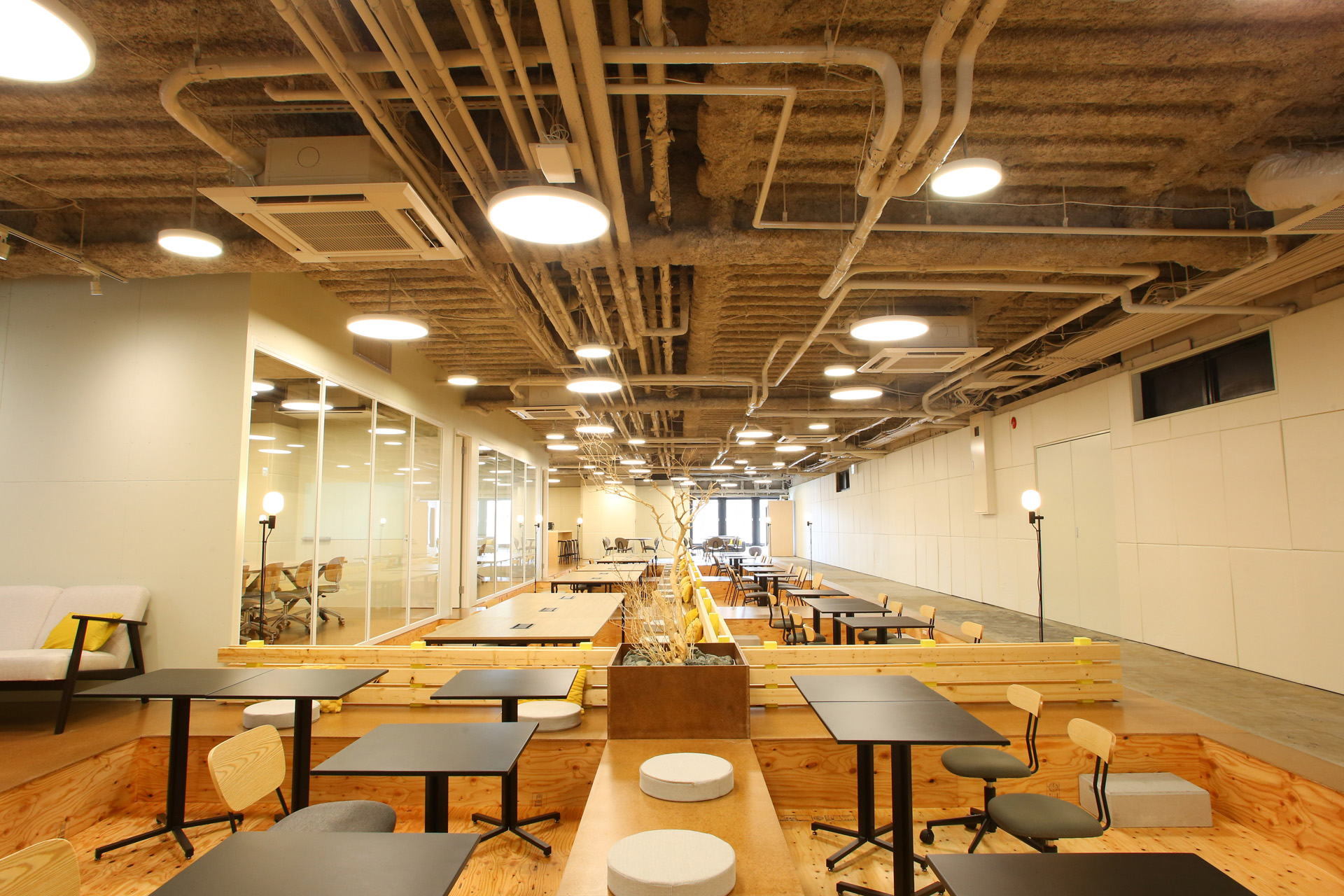 オープンスペース