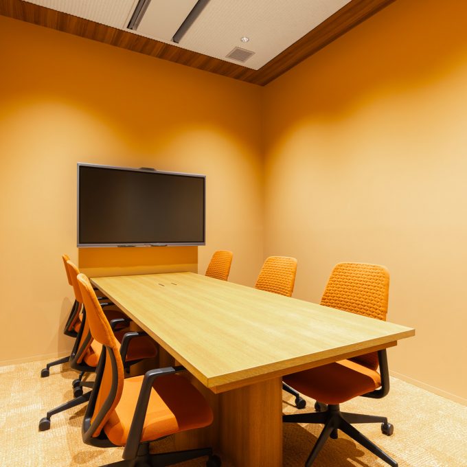 会議室(~12名)