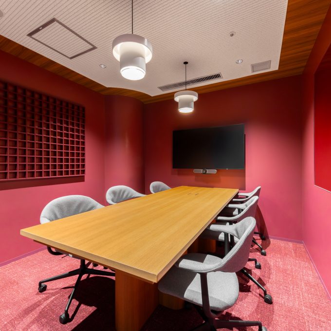 会議室(~12名)